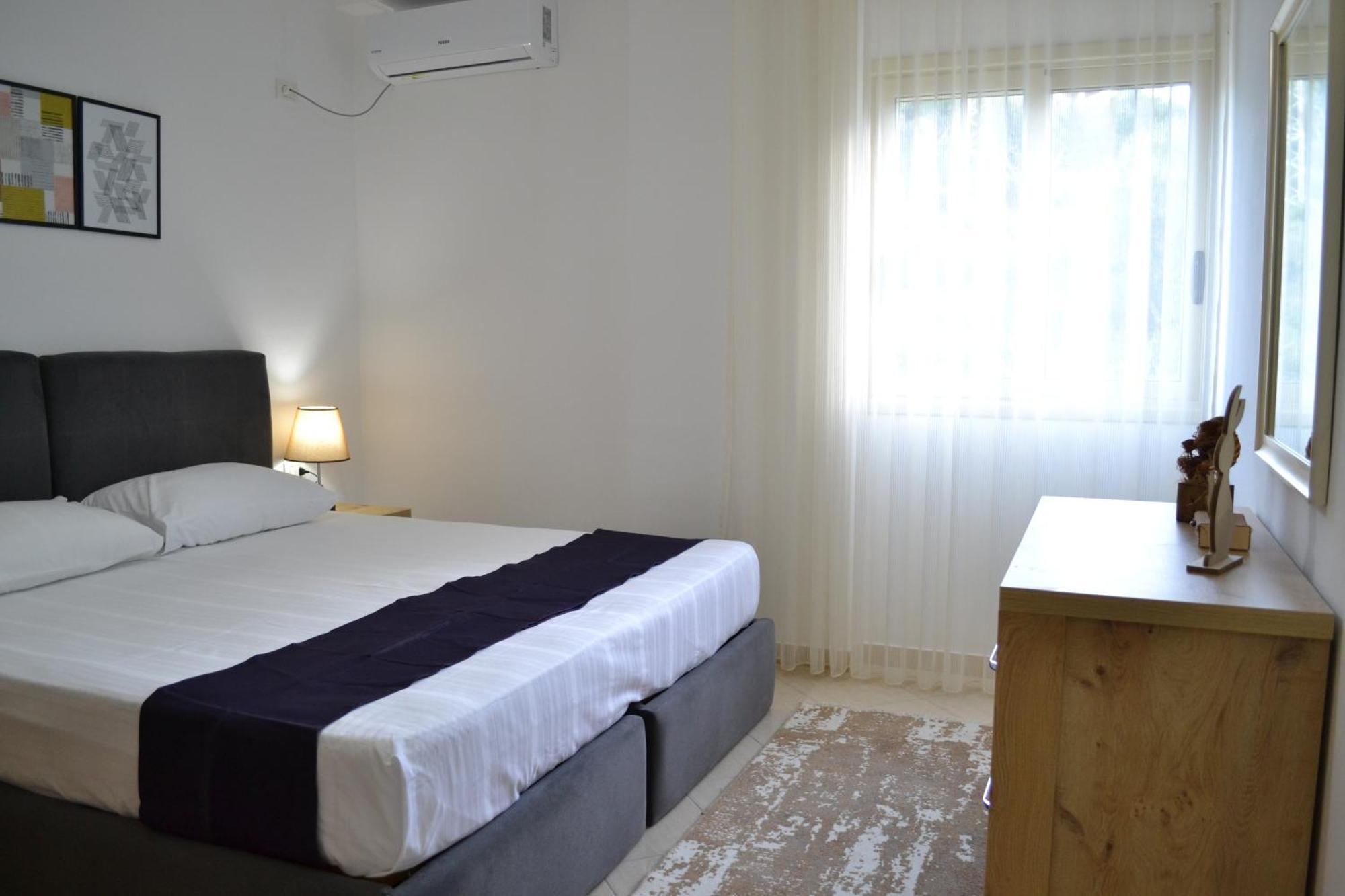 Seaview Gateway 2 Bedrooms Apartment & Garage Vlorë Exterior foto